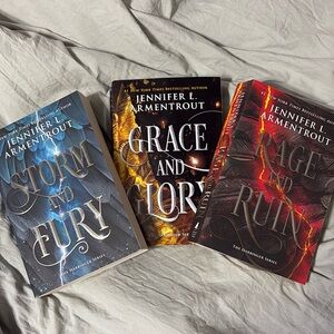 The harbinger series by jennifer Armentrout